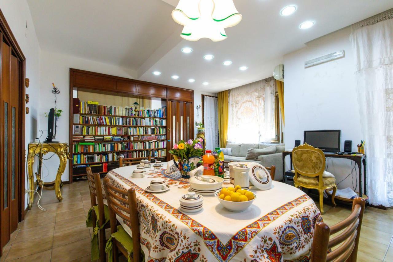 Bed & Breakfast Donna Melina Napoli